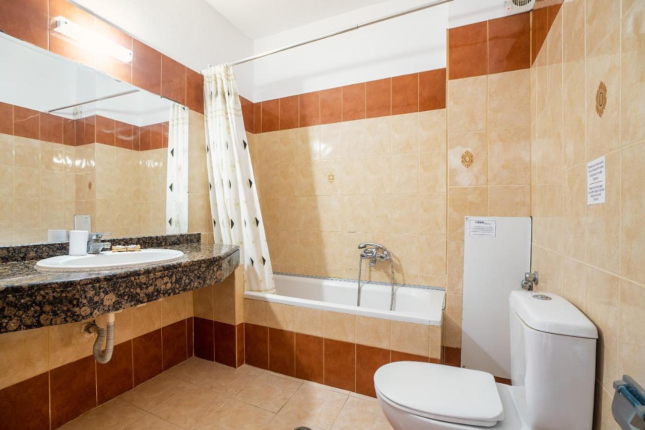 Livadia Beach Suite Buitenkant foto