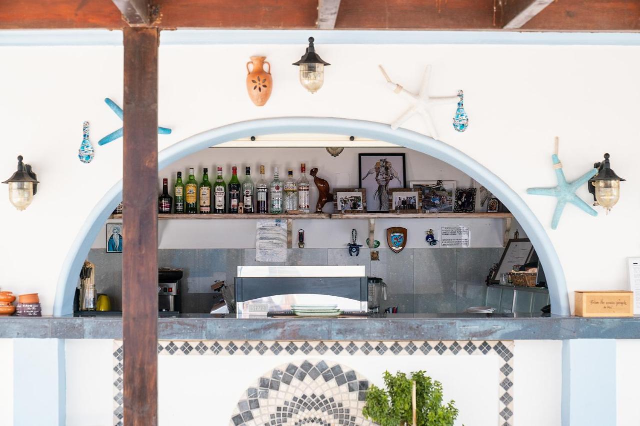 Livadia Beach Suite Buitenkant foto