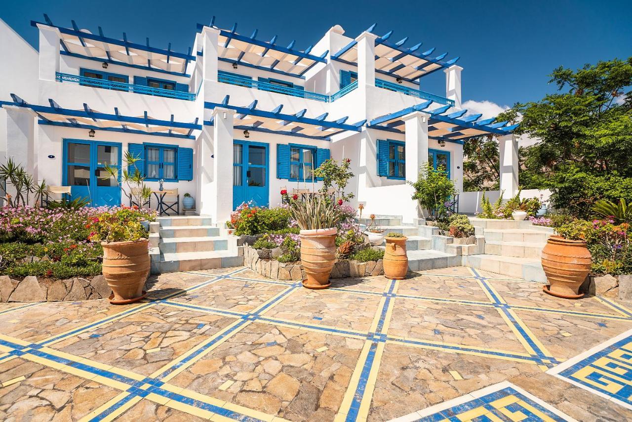 Livadia Beach Suite Buitenkant foto